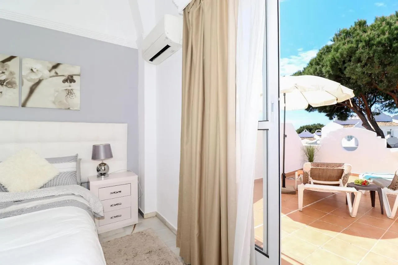 Townhouse With Pool View - Reserva De Marbella Holiday home